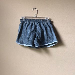 Nike Youth Large Running shorts